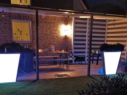 mit LED-Beleuchtung (Nacht)